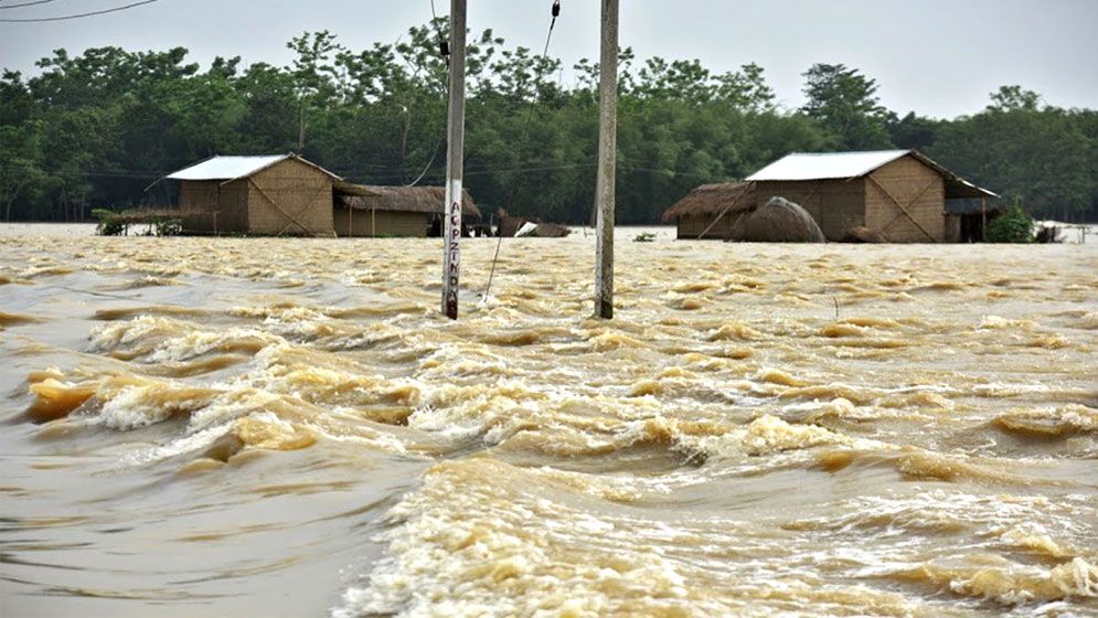 বন্যায় এখন পর্যন্ত ২৭ জনের মৃত্যু