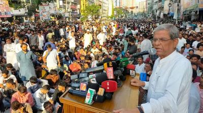 আ’লীগ সরকার পতন হলেও সন্তুষ্টির কারণ নেই, ষড়যন্ত্র চলছে : মির্জা ফখরুল