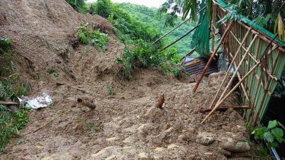 কক্সবাজারে পৃথক পাহাড় ধসে ৬ জনের মৃত্যু