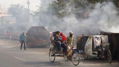 আজ বিশ্বের সবচেয়ে দূষিত শহর ঢাকা