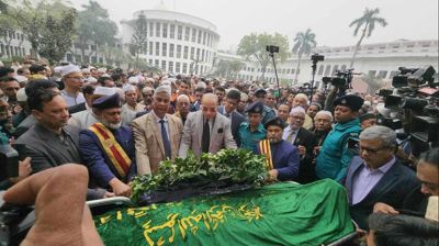 উপদেষ্টা হাসান আরিফের দ্বিতীয় জানাজা অনুষ্ঠিত