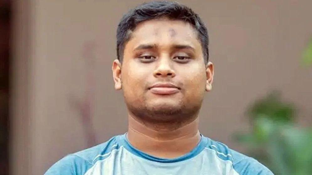 সমন্বয়কদের বিরুদ্ধে দুর্নীতির অভিযোগ নিয়ে হাসনাতের ফেসবুক পোস্ট