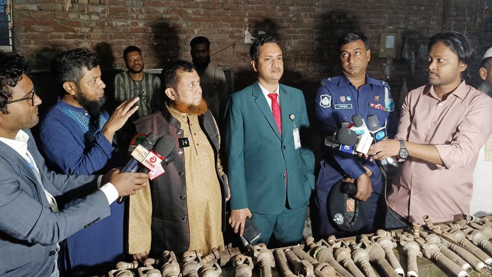 গাজীপুর-কেরানীগঞ্জে অবৈধ গ্যাস সংযোগ বিচ্ছিন্ন করল ভ্রাম্যমাণ আদালত