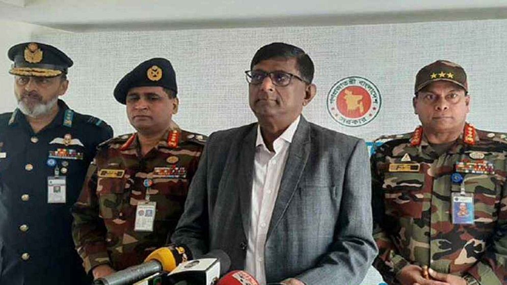 লুট হওয়া ১৪০০ অস্ত্র এবং আড়াই লাখ গুলি এখনও উদ্ধার হয়নি : আবদুল হাফিজ