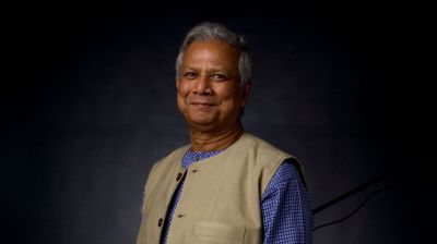 চীন সফরে যাচ্ছেন ড. ইউনূস: কূটনৈতিক স্বীকৃতি ও বিনিয়োগ আশ্বাসের প্রত্যাশা