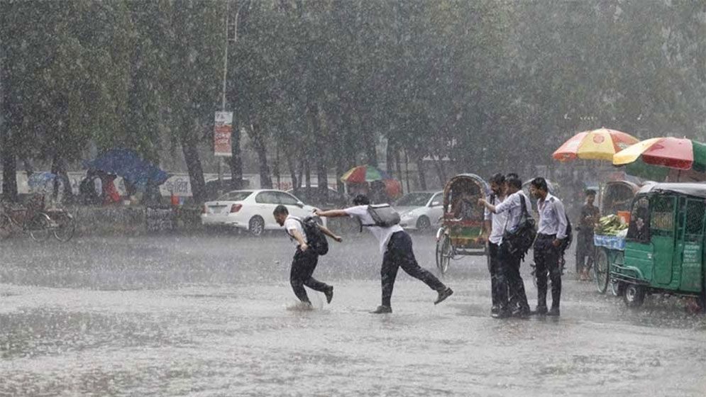 ঢাকাসহ চার বিভাগে ঝোড়ো হাওয়াসহ বৃষ্টির আভাস