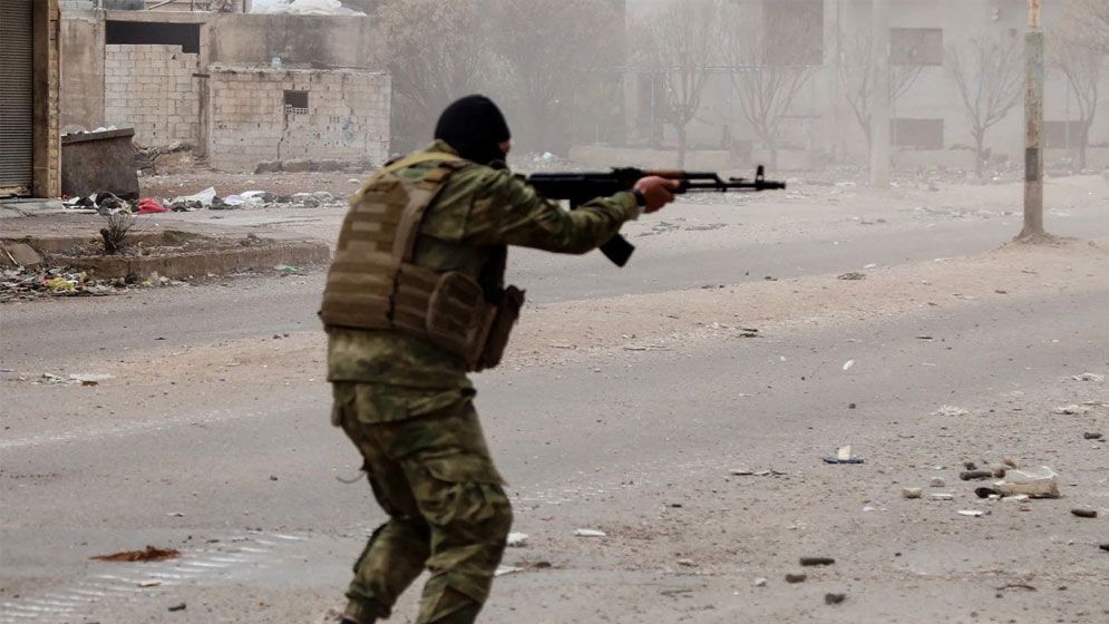 সিরিয়ায় আসাদপন্থী যোদ্ধাদের সঙ্গে নিরাপত্তা বাহিনীর সংঘর্ষ, নিহত ৭০