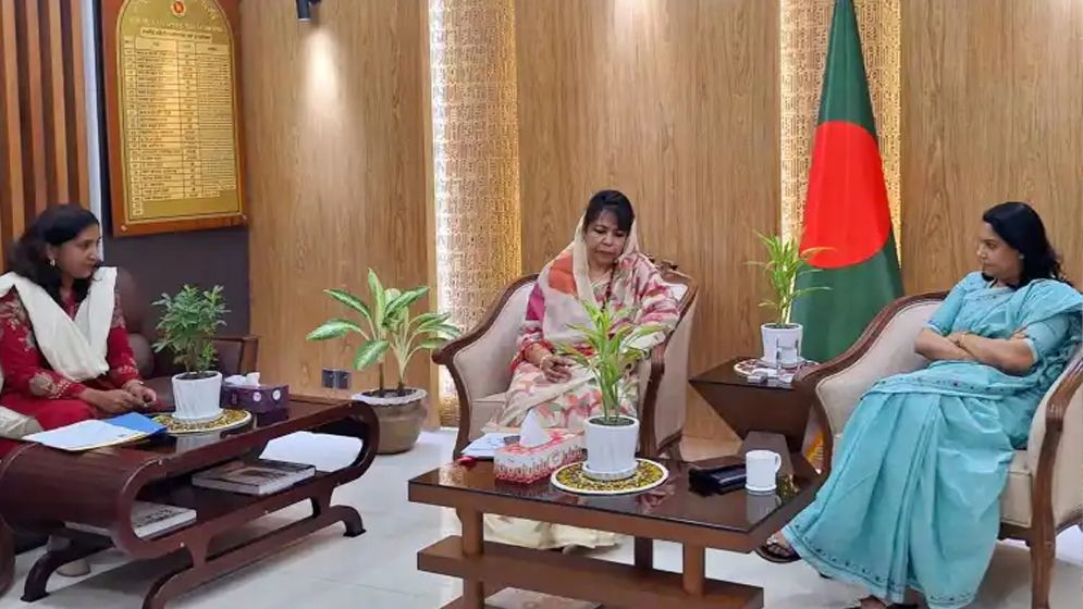 দেশব্যাপী আধুনিক বর্জ্য ব্যবস্থাপনা ও সবুজায়নের উদ্যোগ নেয়া হবে : রিজওয়ানা হাসান