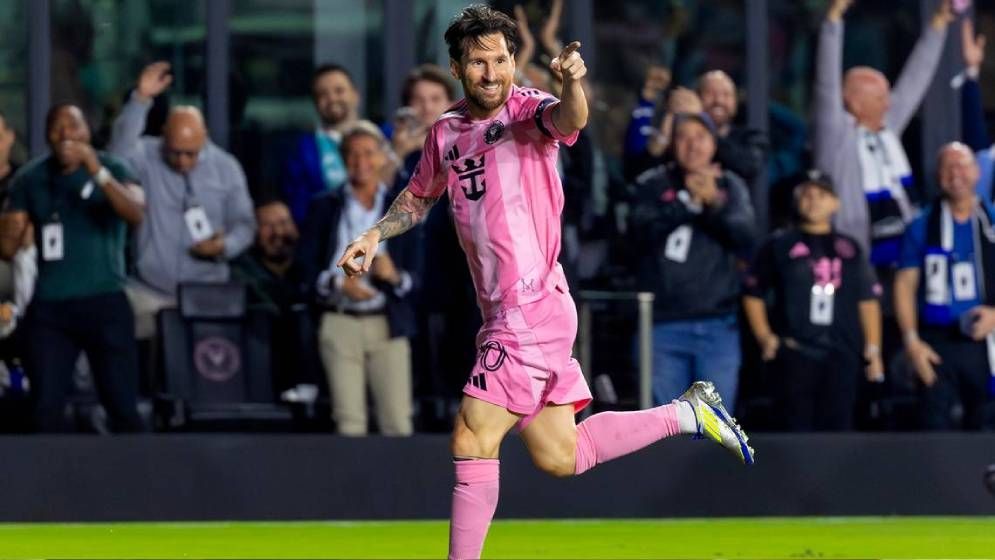 মেসি ম্যজিকে কনক্যাকাফের সেমিতে ইন্টার মিয়ামি