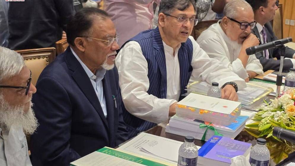 ঐকমত্য কমিশনের সঙ্গে বৈঠকে বিএনপি