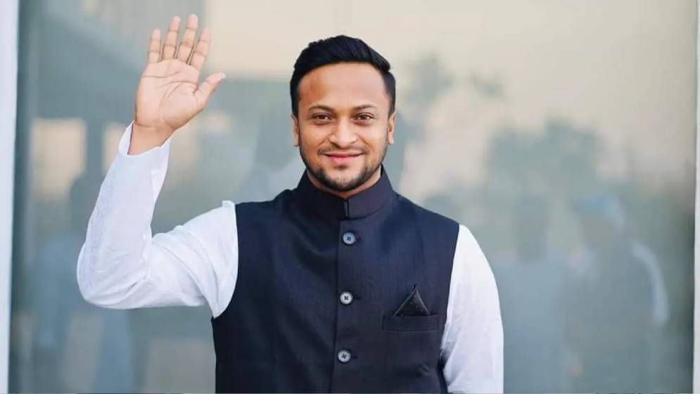 রাজনীতিতে আসা ভুল ছিল না : সাকিব