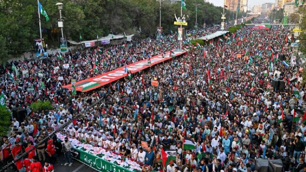 এবার পাকিস্তানে ‘গাজা সংহতি মার্চ’, লাখো মানুষের ঢল