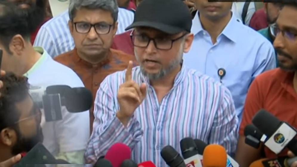 এবারের শোভাযাত্রা রাজনৈতিক নয়: সংস্কৃতি উপদেষ্টা