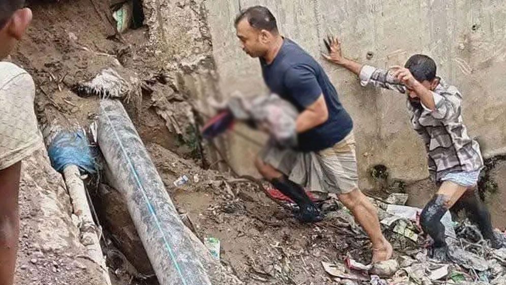 চট্টগ্রামের হিজড়া খালে নিখোঁজ সেই শিশুর মরদেহ উদ্ধার