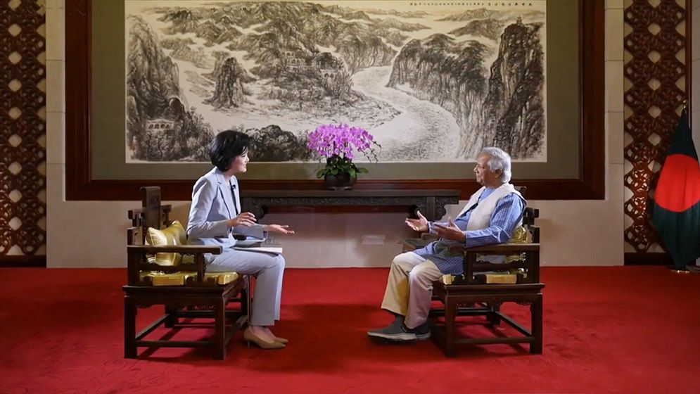 চীনা বিনিয়োগ বাড়ানোর আহ্বান প্রধান উপদেষ্টা ড. মুহাম্মদ ইউনূসের