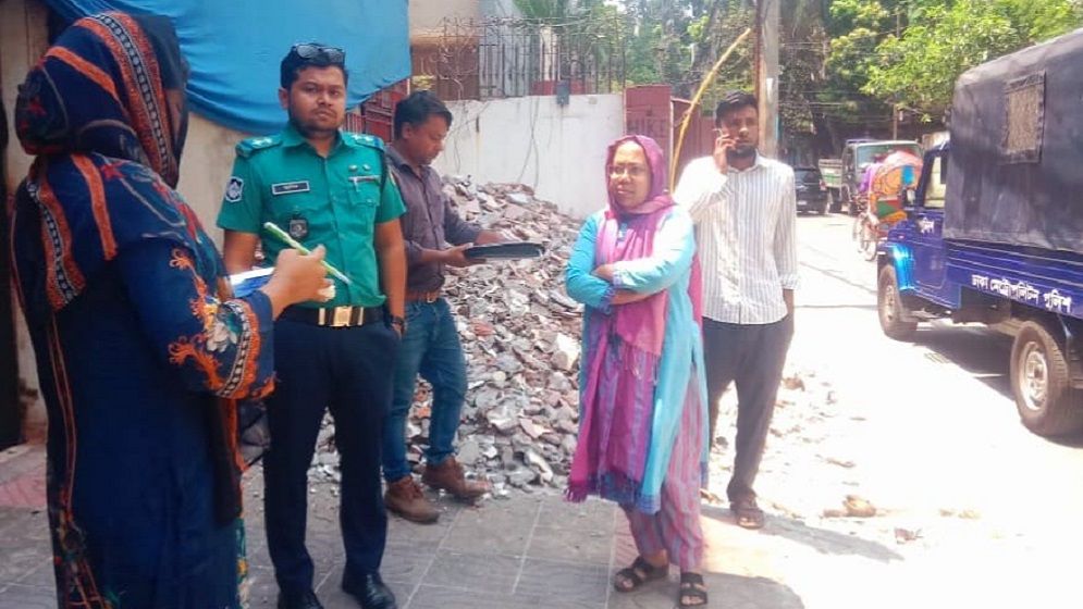 বায়ুদূষণ রোধে ঢাকার মাতুয়াইল ও আমিনবাজারসহ অন্যান্য এলাকায় অভিযান