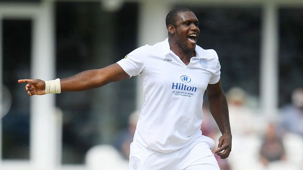 ডোপিংয়ের দায়ে এক বছরের নিষেধাজ্ঞায় ইংলিশ পেসার