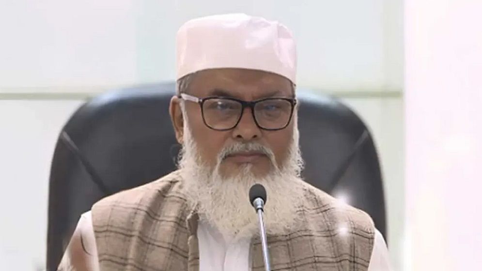 এখন কেউ চাইলেই ইমামকে বহিষ্কার করতে পারবে না : ধর্ম উপদেষ্টা