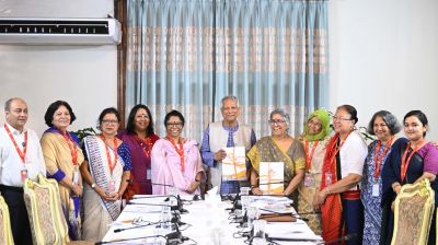 প্রধান উপদেষ্টার কাছে প্রতিবেদন জমা দিয়েছে নারী বিষয়ক সংস্কার কমিশন