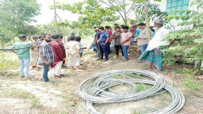 নরসিংদীতে চুরি হওয়া বৈদ্যুতিক তার যুবদল নেতার বাড়ি থেকে উদ্ধার