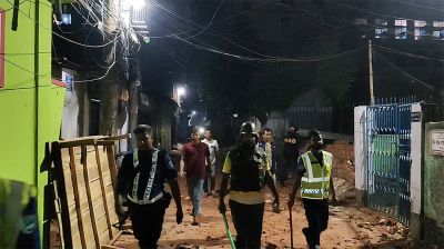 ভৈরবে মসজিদ কমিটি নিয়ে সংঘর্ষে দোকানপাট বাড়িঘর ভাঙচুর, আহত অর্ধশতাধিক