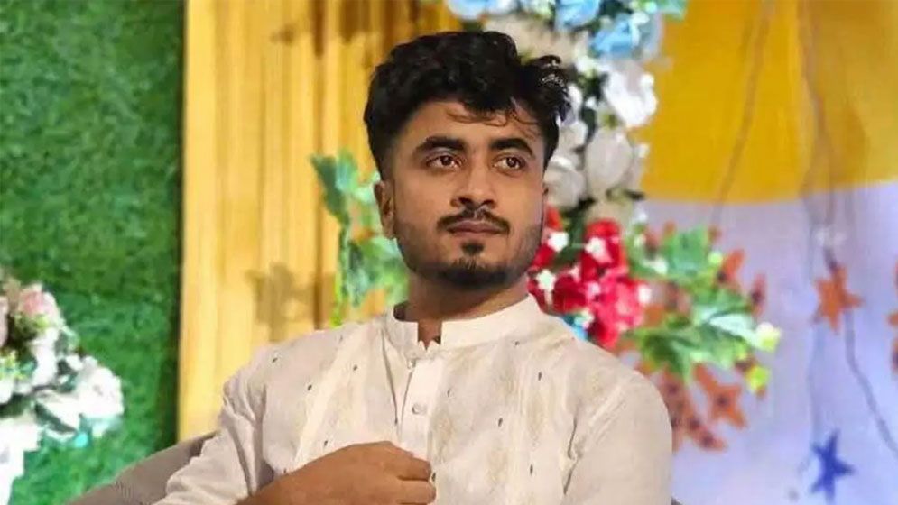 শিক্ষার্থী পারভেজ হত্যার ঘটনায় দুই ছাত্রী সাময়িক বহিষ্কার