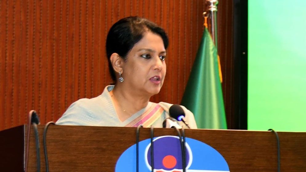 ‘লাউড কালচারের’ বিরুদ্ধে সামাজিক আন্দোলন গড়ে তুলতে হবে : পরিবেশ উপদেষ্টা