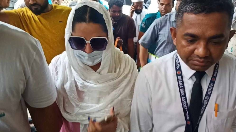 শ্লীলতাহানির মামলায় আদালতে পরীমনি