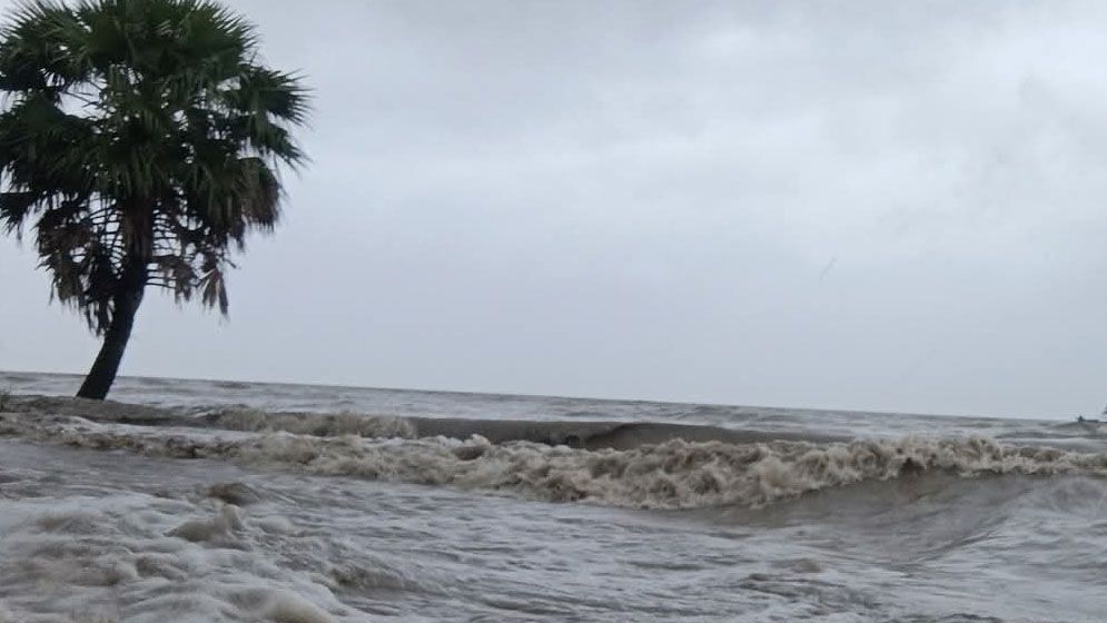 পানিবন্দি প্রবাল দ্বীপ সেন্টমার্টিন