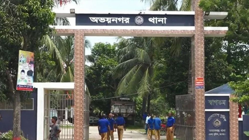 যশোরে কৃষক দল সভাপতিকে নৃশংসভাবে হত্যা, তিনজন পুলিশ হেফাজতে