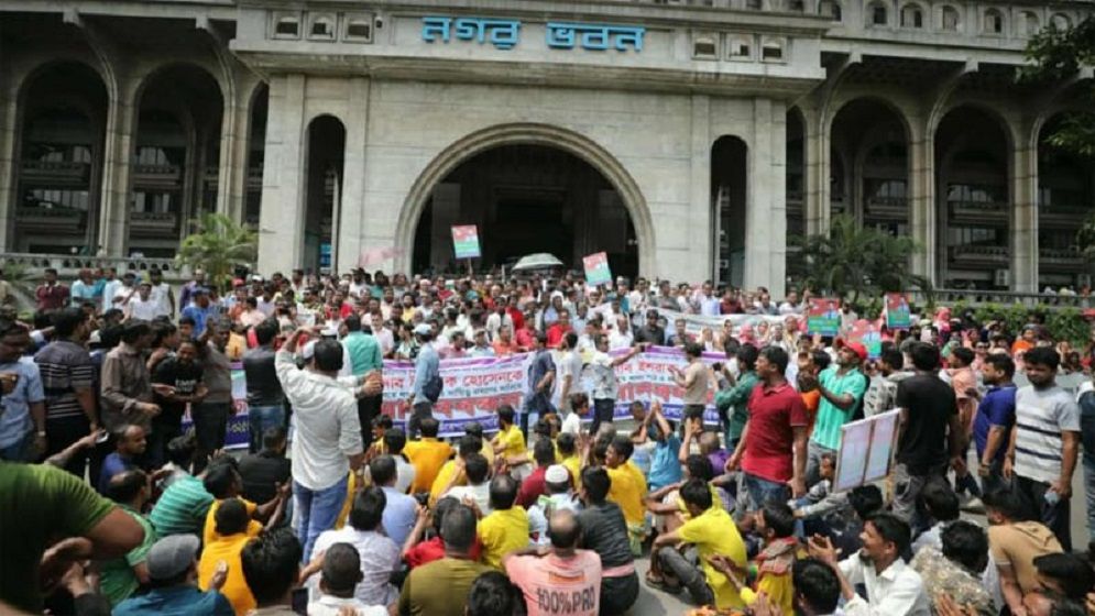 ইশরাক হোসেনকে মেয়রের দায়িত্ব বুঝিয়ে দিতে নগরভবনে ব্লকেড কর্মসূচির ঘোষণা