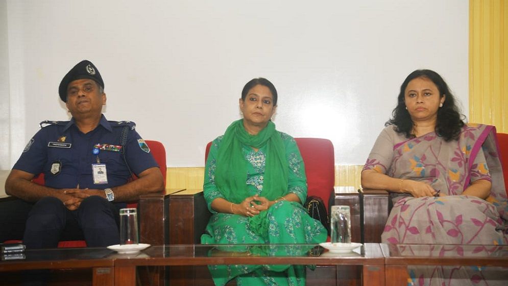 দূষণমুক্ত বাংলাদেশ গড়তে পরিবেশ রক্ষায় তরুণদের আরো সক্রিয় হতে হবে: পরিবেশ উপদেষ্টা