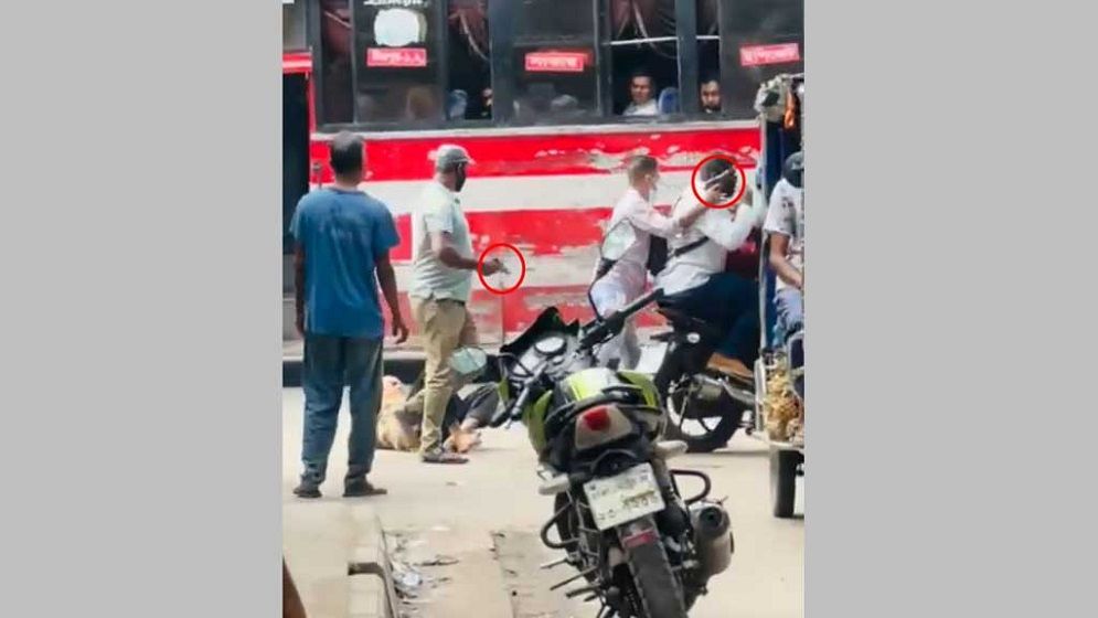 মিরপুরে ব্যবসায়ীকে গুলি করে ২২ লাখ টাকা ছিনতাই