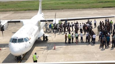 বিমান যোগে স্বদেশ ফিরলেন মিয়ানমার সেনা ও বিজিপি সদস্যসহ ৪০ নাগরিক