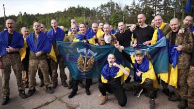 ৭৮০ জন যুদ্ধবন্দিকে মুক্তি দিয়েছে রাশিয়া ও ইউক্রেন