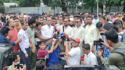 দাবি না মানলে কাকরাইল মোড় হবে জনদাবির নতুন কেন্দ্র: জবি শিক্ষক সমিতি