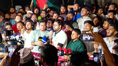 জুলাই ঐক্য বিনষ্টের ষড়যন্ত্রের প্রতিবাদে ঢাবিতে বিক্ষোভ সমাবেশ