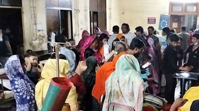 স্ত্রী ও দুই শিশুকন্যাকে হত্যাচেষ্টা, পরে স্বামীর আত্মহত্যার চেষ্টা যুবকের