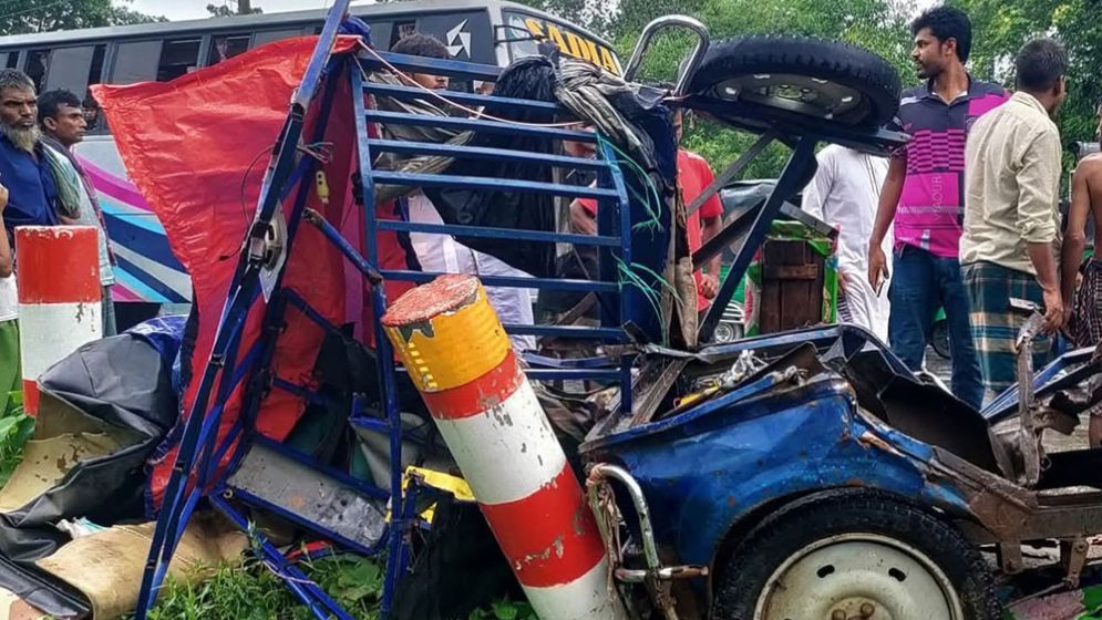 ময়মনসিংহে ত্রিমুখী সংঘর্ষে নিহত ২