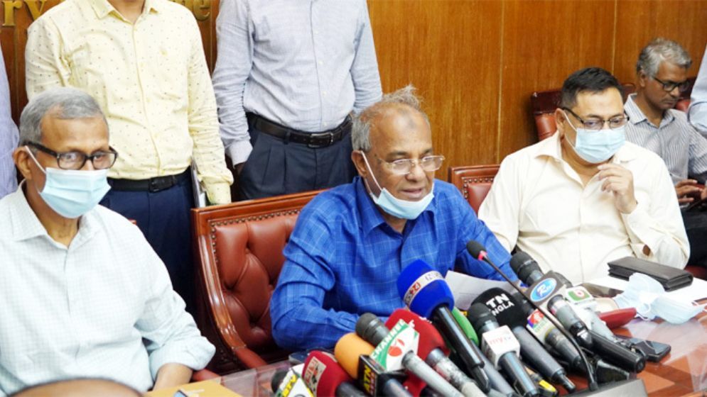 নিষ্ক্রিয় হয়ে যাচ্ছে আওয়ামী লীগ :স্বরাষ্ট্র উপদেষ্টা