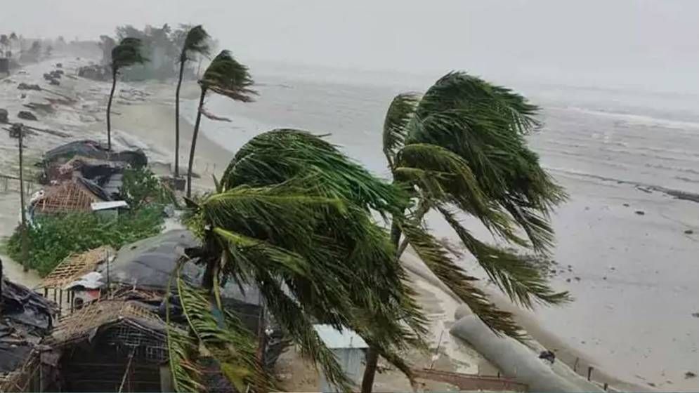 দেশের ৮ অঞ্চলে ঝড়ের আভাস