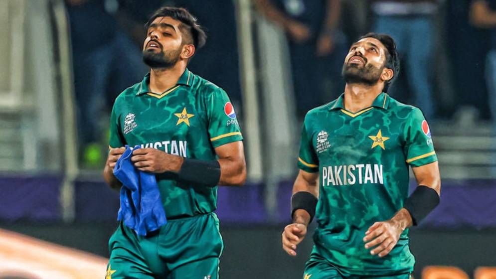 বাবর, রিজওয়ানদের ছাড়াই বাংলাদেশে আসবে পাকিস্তান!