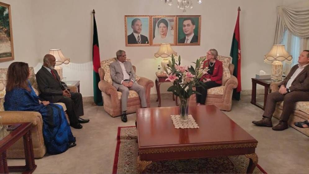 বিএনপি মহাসচিবের সঙ্গে ব্রিটিশ হাইকমিশনারের বৈঠক