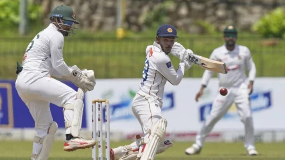 ৪৫৮ রানে অলআউট শ্রীলঙ্কা, তাইজুলের ৫ উইকেট