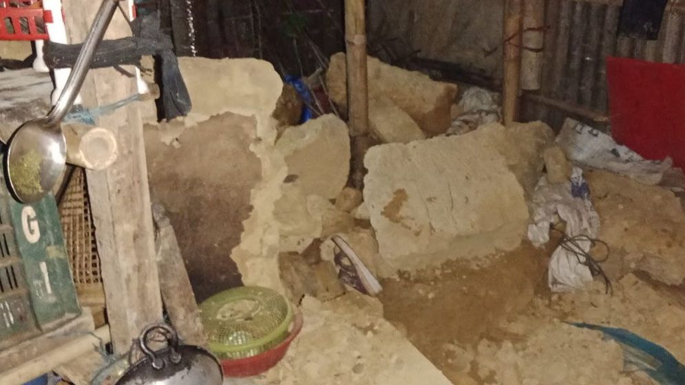 রোহিঙ্গা ক্যাম্পে  দেয়াল চাপায় নিহত ১