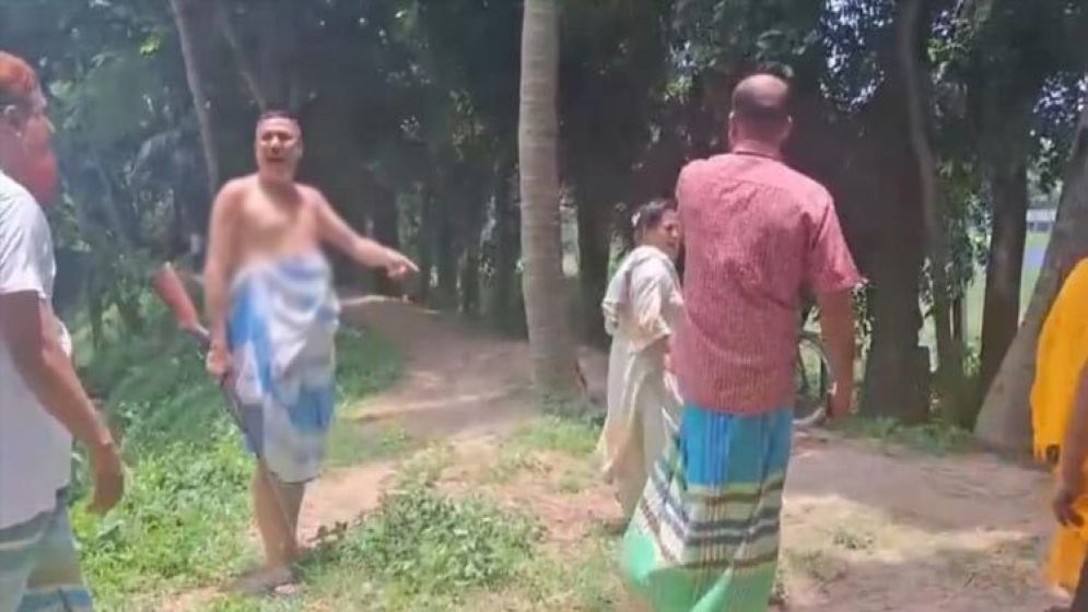 চাঁদা না দেওয়ায় গুলির হুমকিদাতা বিএনপি নেতা আটক