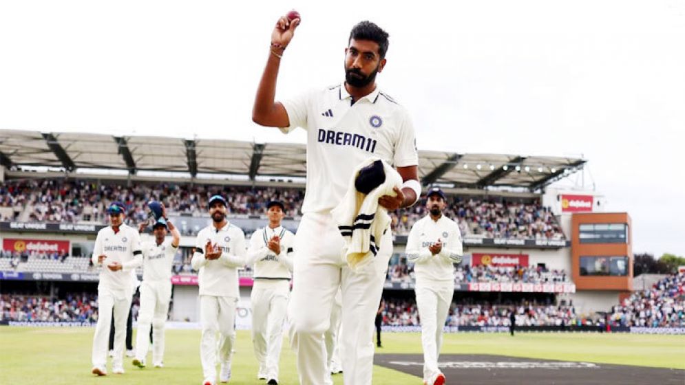 হেডিংলি টেস্ট : ইংল্যান্ড ৪৬৫, দ্বিতীয় ইনিংসে ভারত ৮২/২