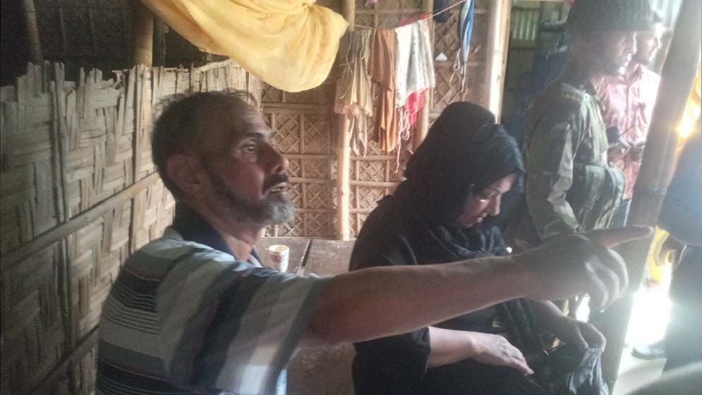 রংপুরে ইরানি দম্পতির ওপর হামলা ও ছিনতাই, সেনাবাহিনীর হস্তক্ষেপে উদ্ধার