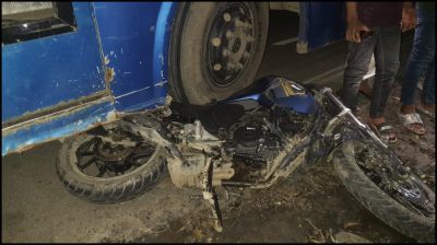 পরিবহনের চাঁকায় পৃষ্ট হয়ে বিএম কলেজের ছাত্র নিহত