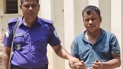 রূপগঞ্জে চুরি করতে গিয়ে যুবদল কর্মী গণধোলাইয়ের শিকার